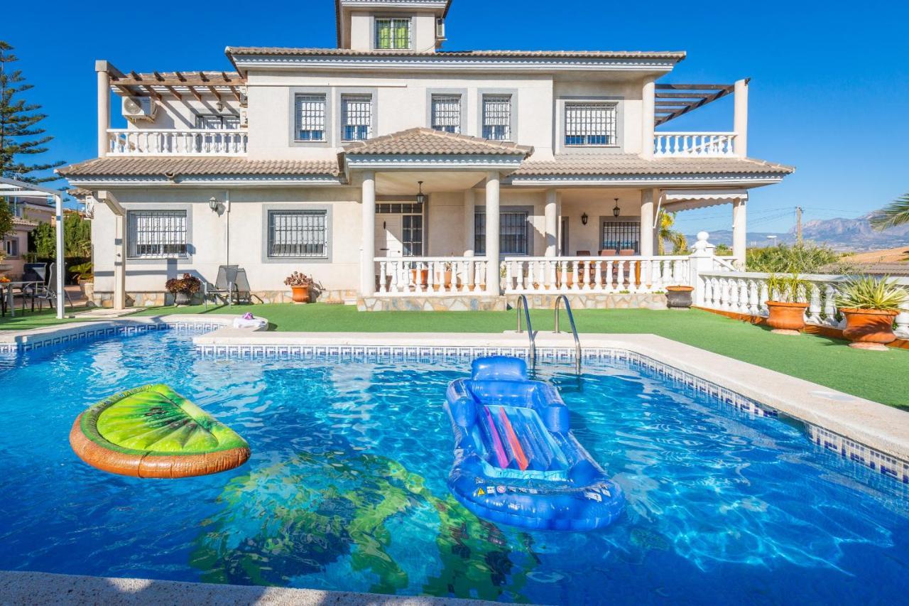 Fidalsa White House Premium Villa Tángel Екстериор снимка